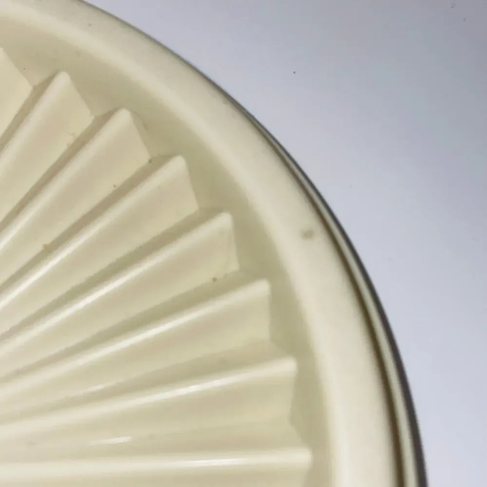 Tupperware Replacement Lid Cream Tan Servalier Starburst 5